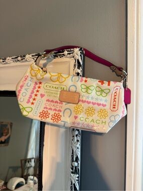 Vintage Coach White Multicolor Logo Shoulder Bag with Pink Strap